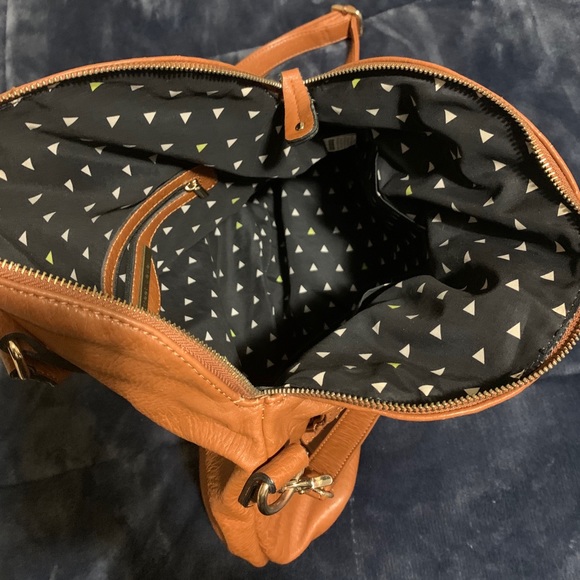 Shoulder bag with crossbody straps - Picture 2 of 3